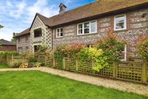 Photo 14- click for photo gallery